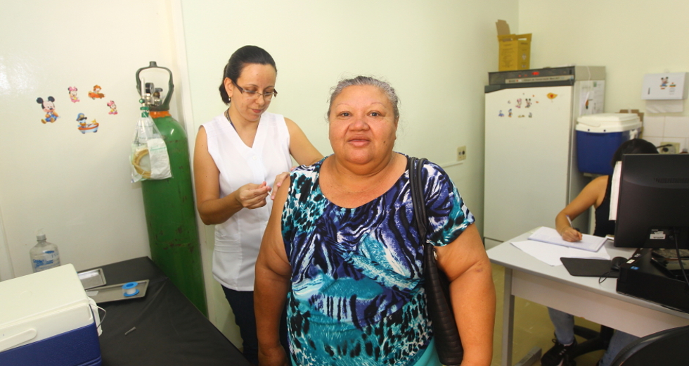 vacinac-a-o_ubs_centro_2-10-claudio_vieira.jpg