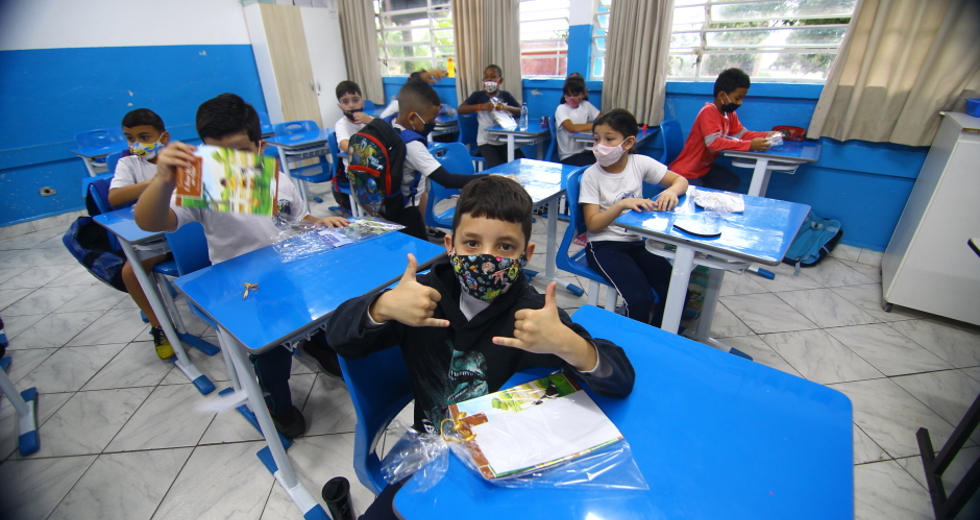 cv__5449_claudio_vieira.jpg