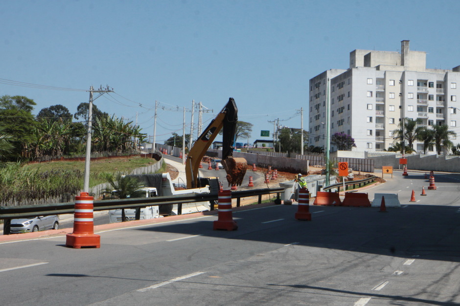 foto-charles-de-moura-001pmsjc.jpg