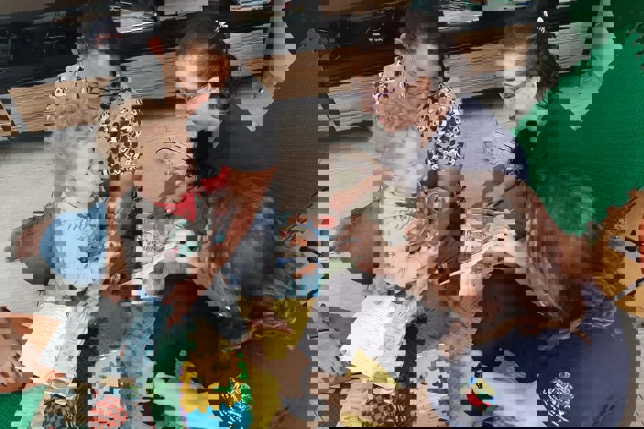 criancafeliz12.jpeg