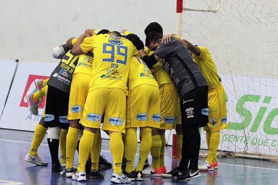 futsal-cascavel-4-x-2-sj-24-ago.jpg