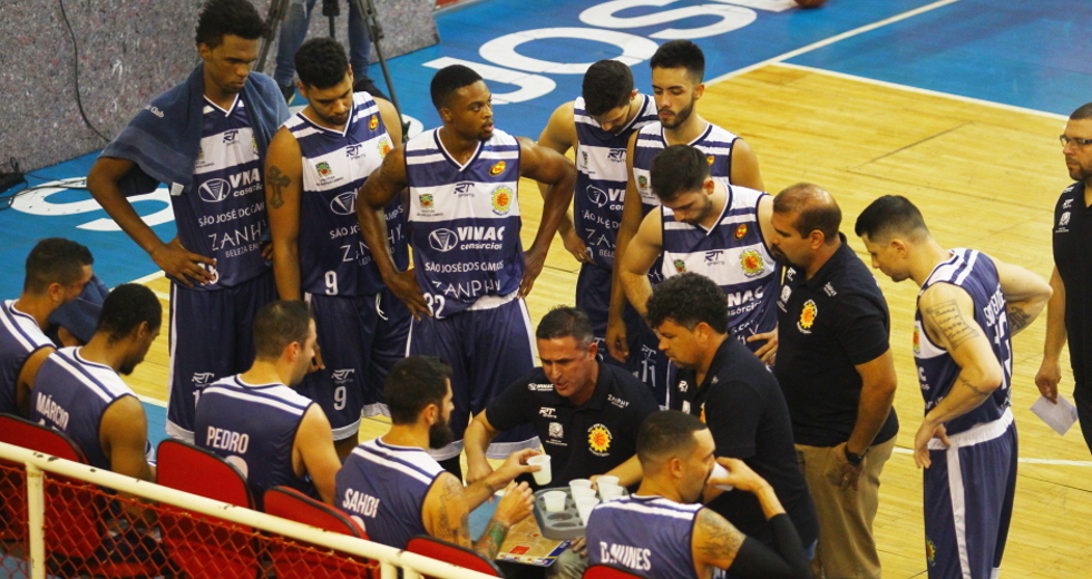 cv__9261-claudio_vieira.jpg