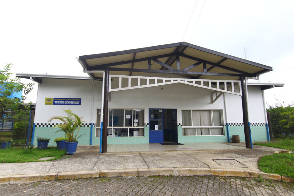 escola-mercedes.jpg