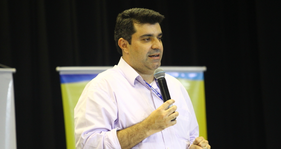 cv__4301-claudio_vieira.jpg