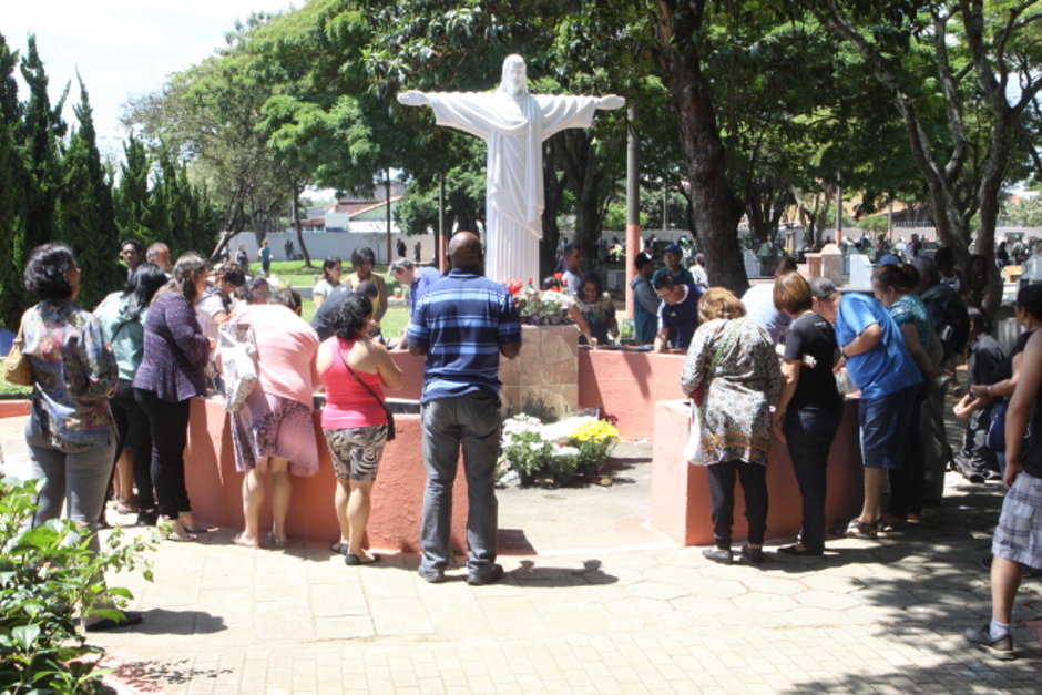 Foto: Divulgação cemiterio.jpg