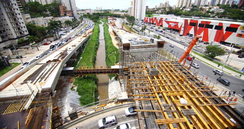cv__8115_claudio_vieira.jpg