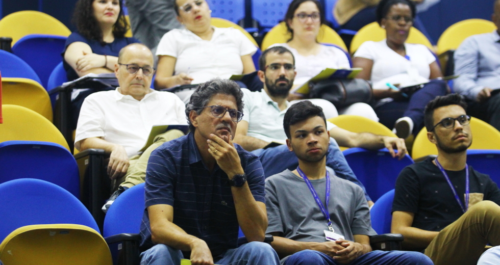 cv__9752_claudio_vieira.jpg