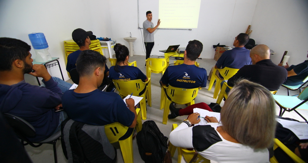 cv__8939-claudio_vieira.jpg