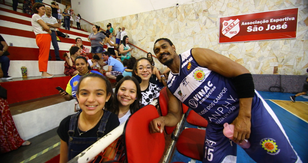 cv__9514-claudio_vieira.jpg