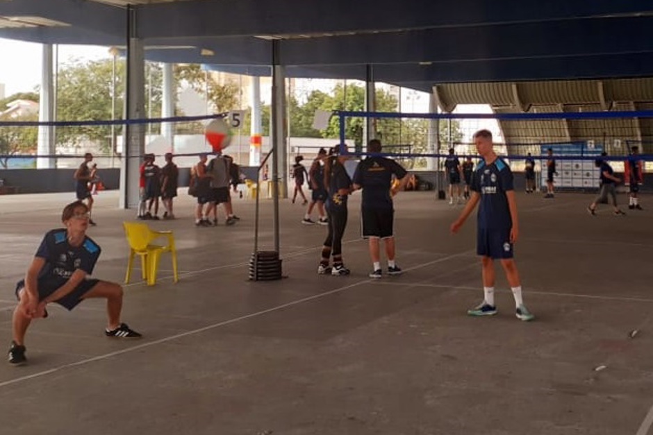 minivolei-capa-2-19-jun.jpg